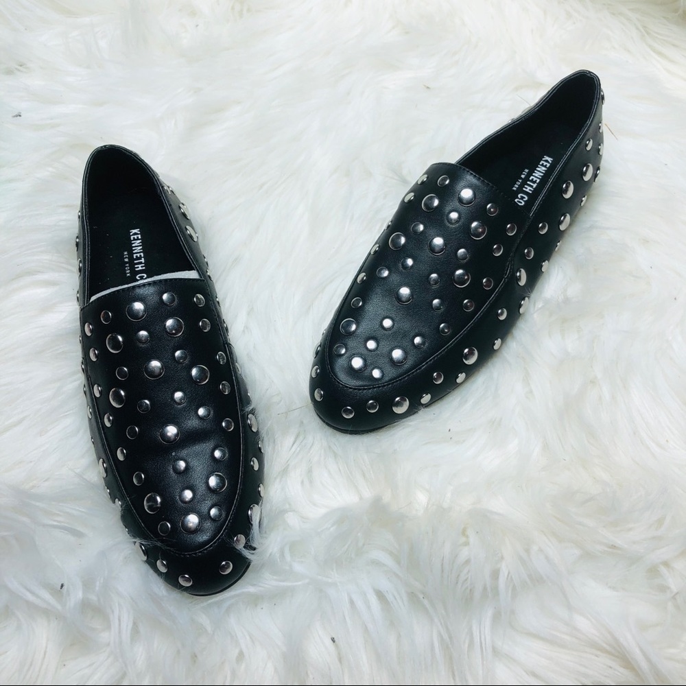 Beautiful Black Studded Flats
